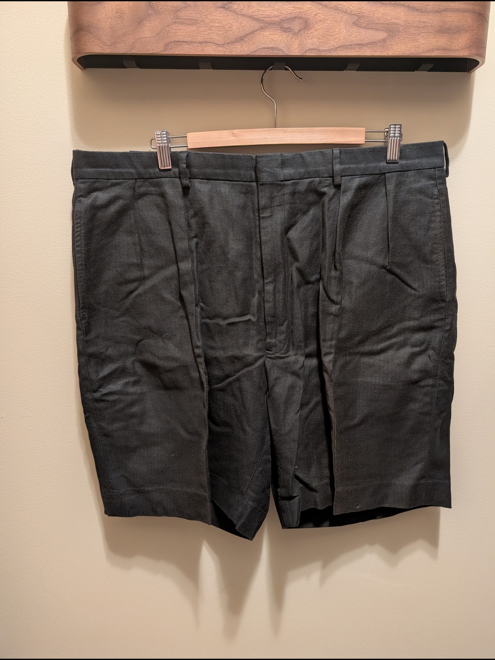 Polo By Ralph Lauren Men's Flat-Front Dress Shorts in Black